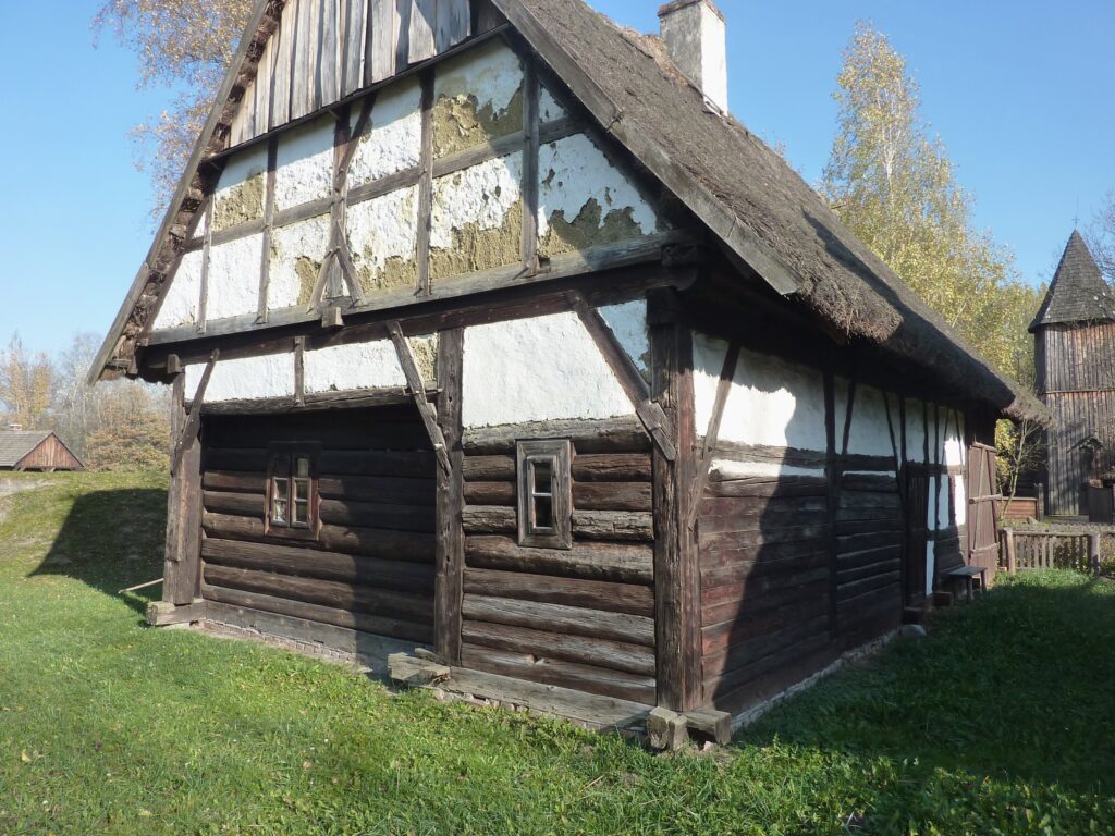 Umgebindehaus im Freilichtmuseum Opole, Polen 